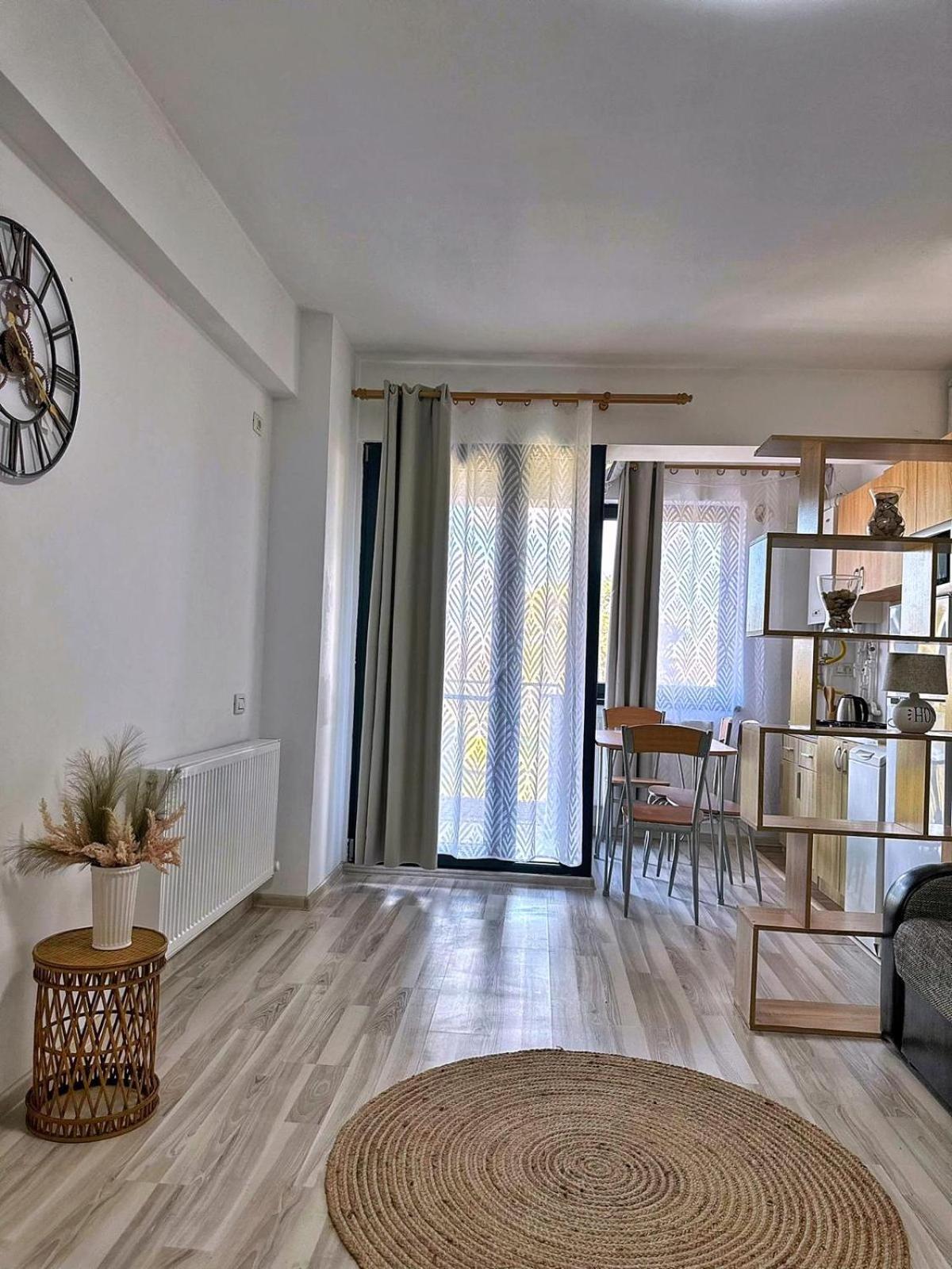 אפורי נורד Jolie Studios & Apartments מראה חיצוני תמונה
