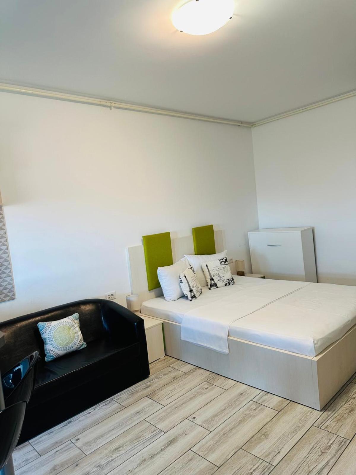 אפורי נורד Jolie Studios & Apartments מראה חיצוני תמונה