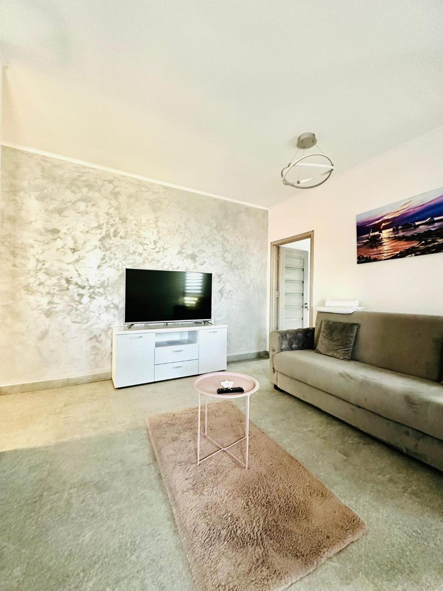 אפורי נורד Jolie Studios & Apartments מראה חיצוני תמונה